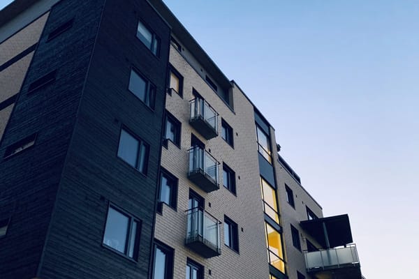 Unsplash editorial feature image for When a Rental Repair Stalls, Build the Evidence Trail; no readable text, logos, currency, personal data, or watermark; sharp topic relevance and...